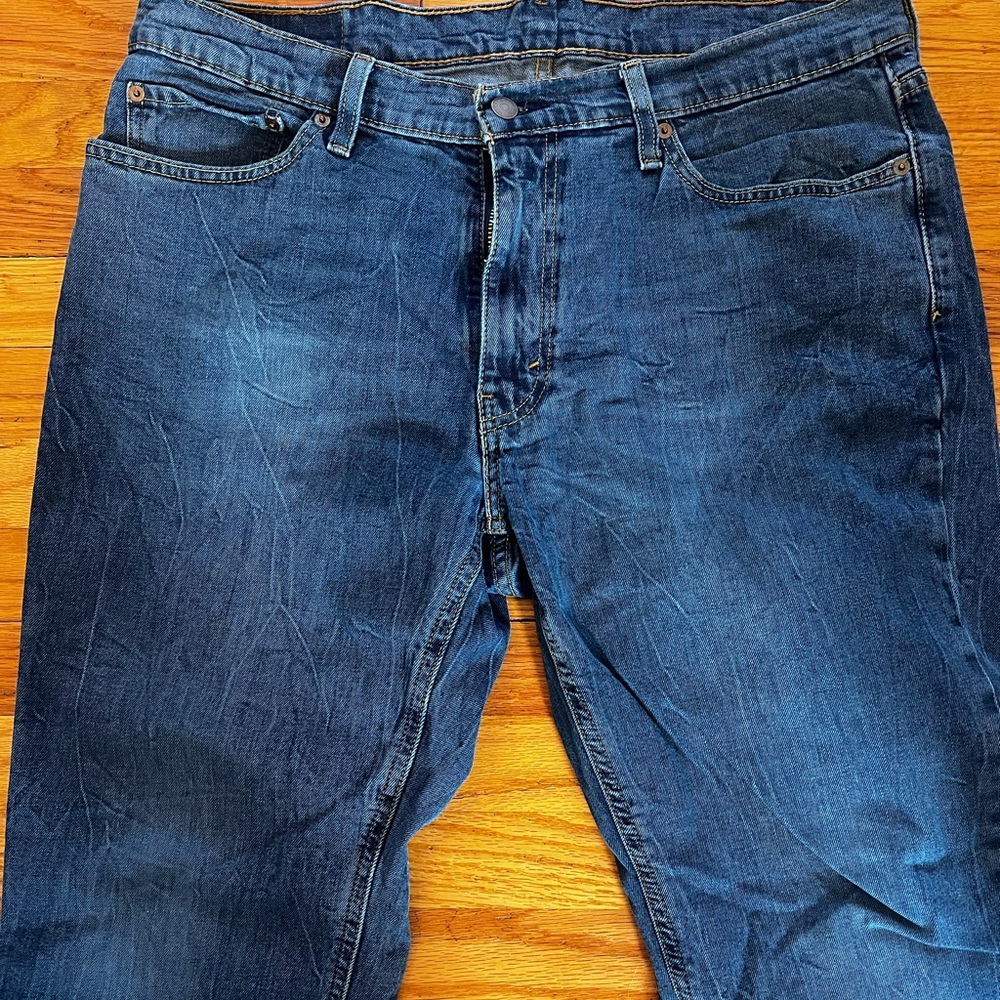Levi's Men's Deep Blue Relaxed Jeans